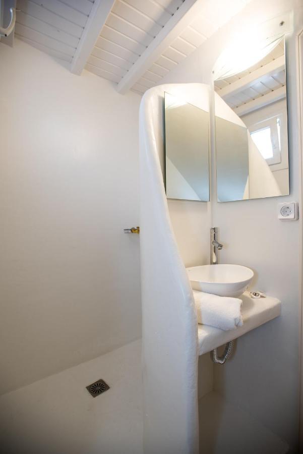 Lirous Apartment